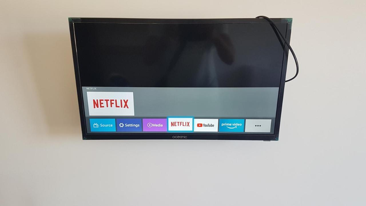 New Cheap Private Room, Kitchen , Overwieuw Sea,Tram On Spot, 12 Minutes From Nice Train Station With Tram , Beach In 17 Min Tram , Chambre Privee Pas Cher, Cuisine Equipee , Tram Sur Place, Apercu Mer, 12 Min De La Gare De Nice Avec Le Tram, 17 Min Экстерьер фото