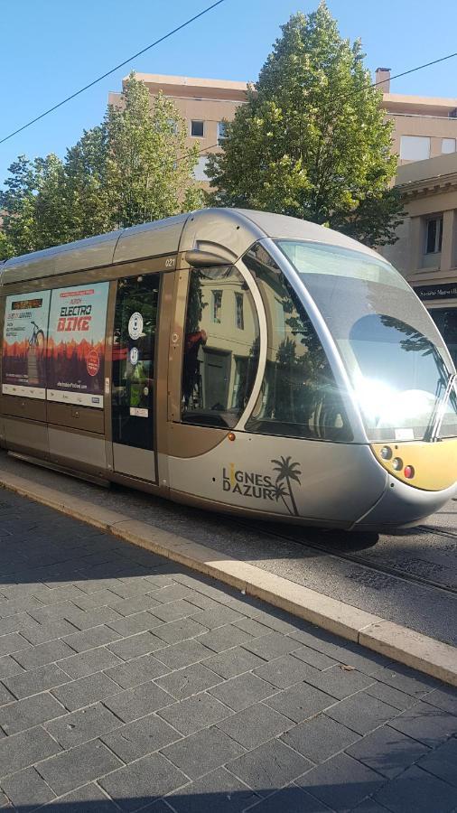 New Cheap Private Room, Kitchen , Overwieuw Sea,Tram On Spot, 12 Minutes From Nice Train Station With Tram , Beach In 17 Min Tram , Chambre Privee Pas Cher, Cuisine Equipee , Tram Sur Place, Apercu Mer, 12 Min De La Gare De Nice Avec Le Tram, 17 Min Экстерьер фото
