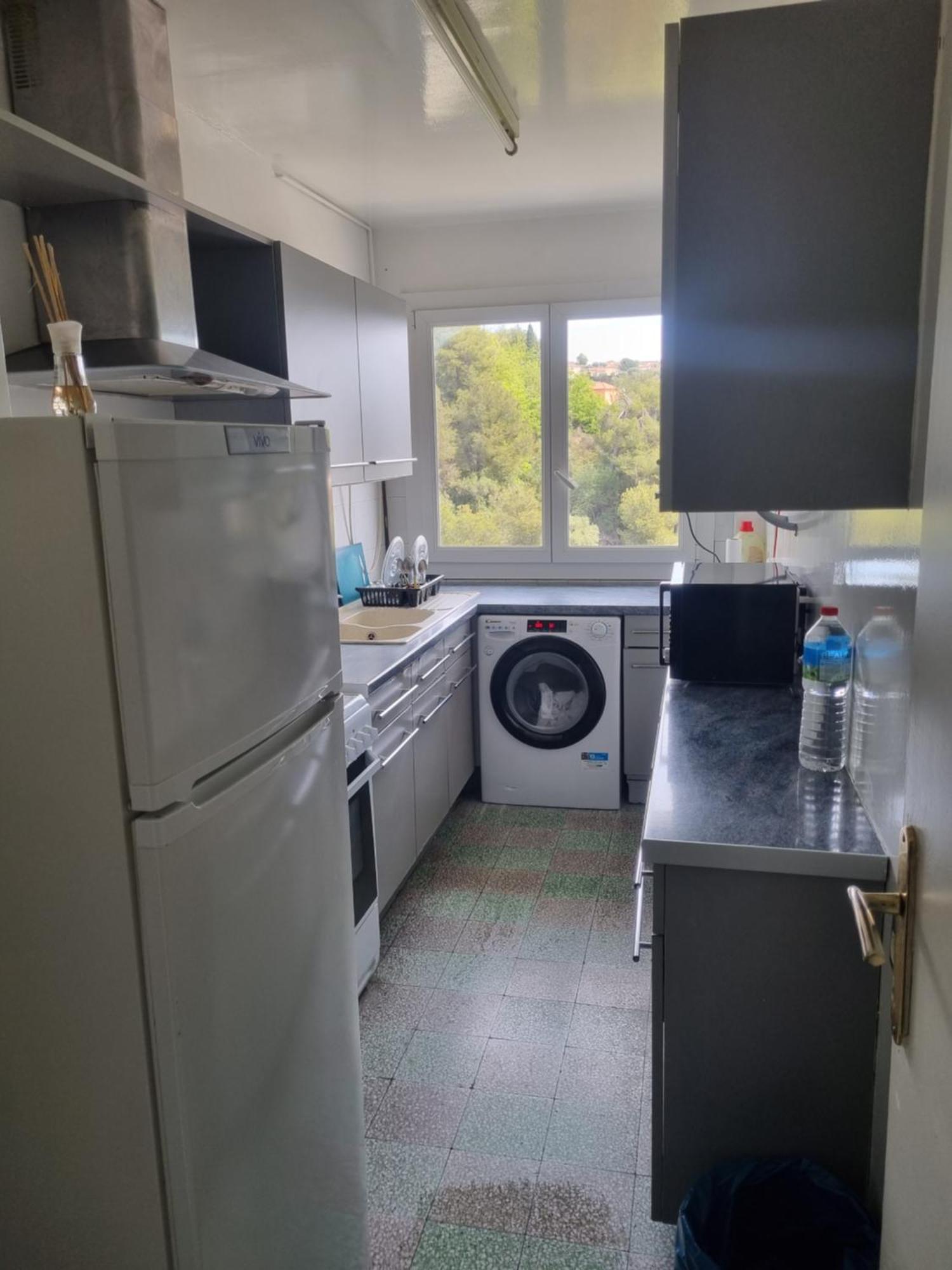 New Cheap Private Room, Kitchen , Overwieuw Sea,Tram On Spot, 12 Minutes From Nice Train Station With Tram , Beach In 17 Min Tram , Chambre Privee Pas Cher, Cuisine Equipee , Tram Sur Place, Apercu Mer, 12 Min De La Gare De Nice Avec Le Tram, 17 Min Экстерьер фото